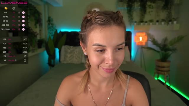 Gallery image thumbnail from Tilli's myfreecams stream on, 03/07/2024, 14:06 image 1 of 20
