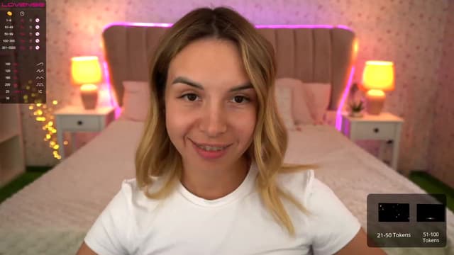 Gallery image thumbnail from Tilli's myfreecams stream on, 03/12/2024, 14:17 image 20 of 20