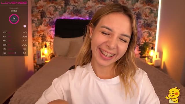 Gallery image thumbnail from Tilli's myfreecams stream on, 03/13/2024, 11:35 image 5 of 20