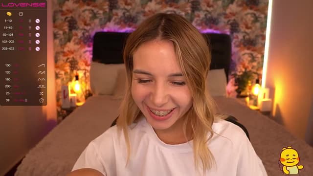 Gallery image thumbnail from Tilli's myfreecams stream on, 03/13/2024, 11:35 image 6 of 20