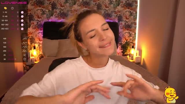 Gallery image thumbnail from Tilli's myfreecams stream on, 03/13/2024, 14:22 image 7 of 20