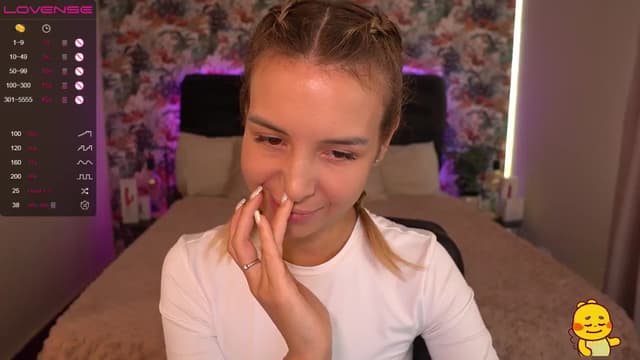 Gallery image thumbnail from Tilli's myfreecams stream on, 03/14/2024, 09:56 image 9 of 20