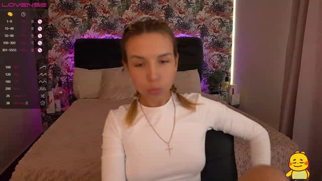 Gallery image thumbnail from Tilli's myfreecams stream on, 03/14/2024, 10:37 image 8 of 20