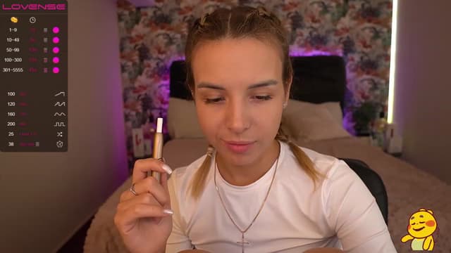 Gallery image thumbnail from Tilli's myfreecams stream on, 03/14/2024, 12:27 image 19 of 20