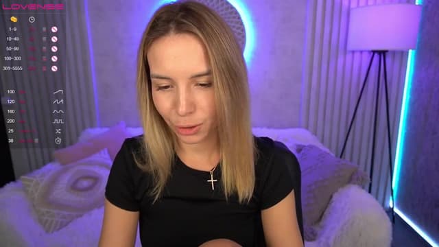Gallery image thumbnail from Tilli's myfreecams stream on, 03/18/2024, 13:21 image 11 of 20