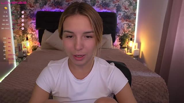 Gallery image thumbnail from Tilli's myfreecams stream on, 03/20/2024, 12:06 image 15 of 20