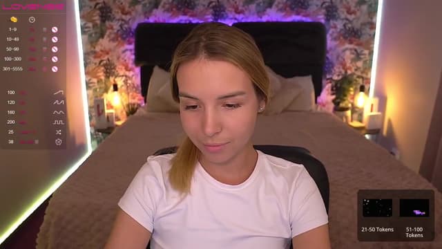 Gallery image thumbnail from Tilli's myfreecams stream on, 03/20/2024, 13:29 image 9 of 20
