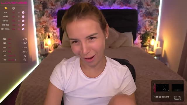 Gallery image thumbnail from Tilli's myfreecams stream on, 03/20/2024, 13:29 image 1 of 20