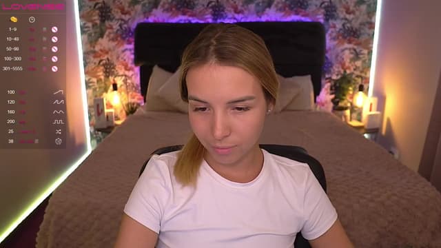 Gallery image thumbnail from Tilli's myfreecams stream on, 03/20/2024, 13:29 image 10 of 20