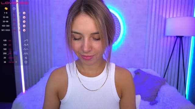 Gallery image thumbnail from Tilli's myfreecams stream on, 03/22/2024, 10:18 image 17 of 20