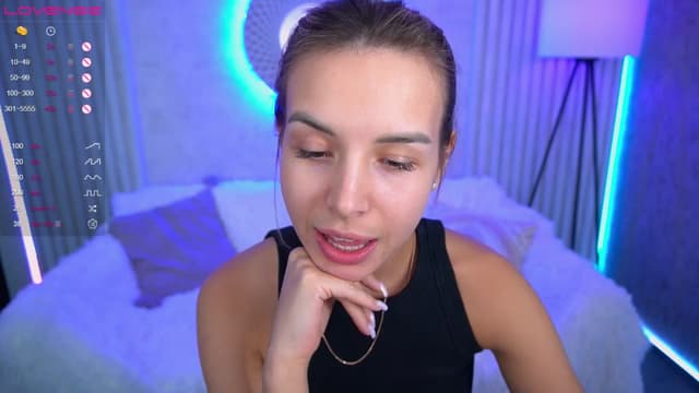 Gallery image thumbnail from Tilli's myfreecams stream on, 03/23/2024, 12:46 image 1 of 20