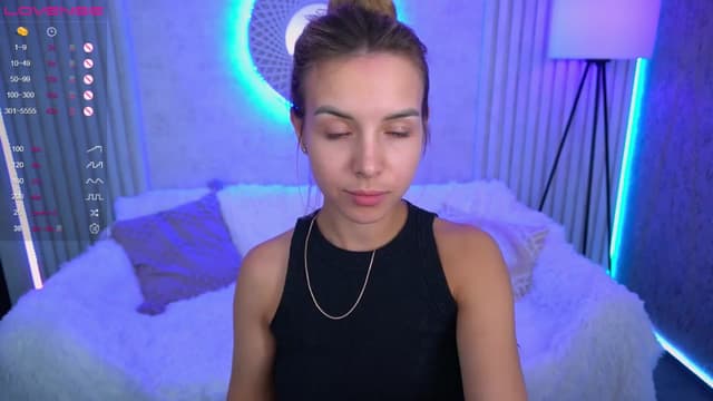 Gallery image thumbnail from Tilli's myfreecams stream on, 03/23/2024, 12:46 image 15 of 20