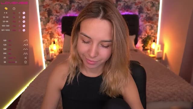 Gallery image thumbnail from Tilli's myfreecams stream on, 03/25/2024, 10:38 image 9 of 20