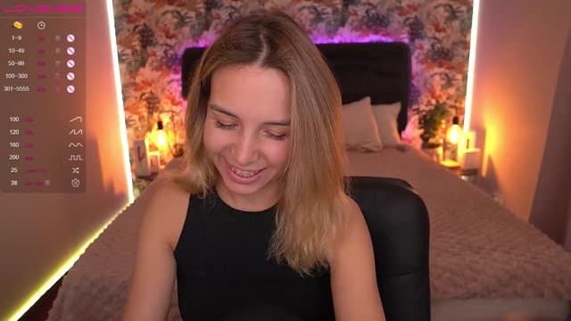 Gallery image thumbnail from Tilli's myfreecams stream on, 03/25/2024, 10:38 image 10 of 20
