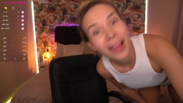 Gallery image thumbnail from Tilli's myfreecams stream on, 03/26/2024, 14:15 image 9 of 20