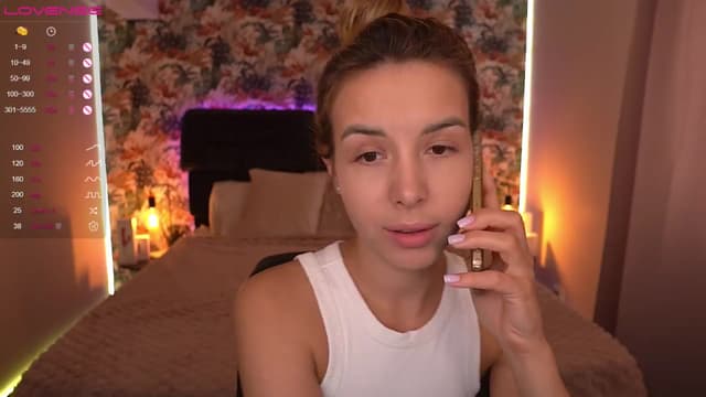 Gallery image thumbnail from Tilli's myfreecams stream on, 03/28/2024, 09:43 image 6 of 20