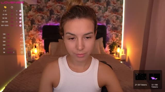 Gallery image thumbnail from Tilli's myfreecams stream on, 03/28/2024, 09:43 image 8 of 20