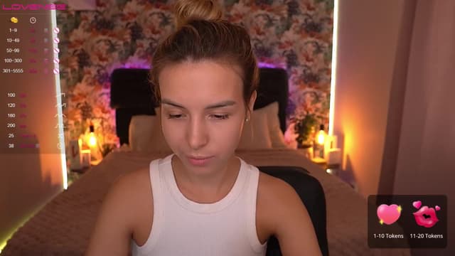 Gallery image thumbnail from Tilli's myfreecams stream on, 03/28/2024, 09:43 image 14 of 20