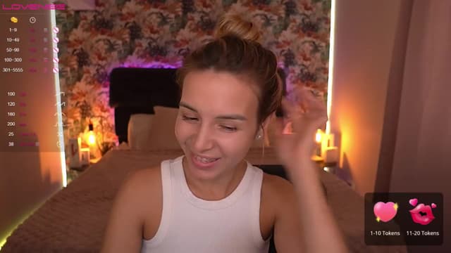 Gallery image thumbnail from Tilli's myfreecams stream on, 03/28/2024, 09:43 image 13 of 20