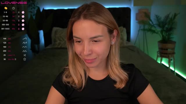 Gallery image thumbnail from Tilli's myfreecams stream on, 04/01/2024, 12:59 image 12 of 20