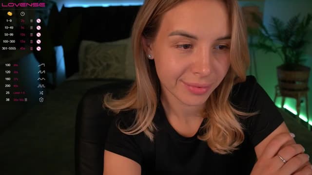 Gallery image thumbnail from Tilli's myfreecams stream on, 04/01/2024, 12:59 image 19 of 20