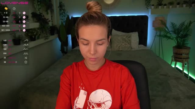 Gallery image thumbnail from Tilli's myfreecams stream on, 04/02/2024, 08:52 image 20 of 20