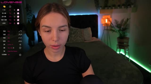 Gallery image thumbnail from Tilli's myfreecams stream on, 04/04/2024, 08:13 image 10 of 20