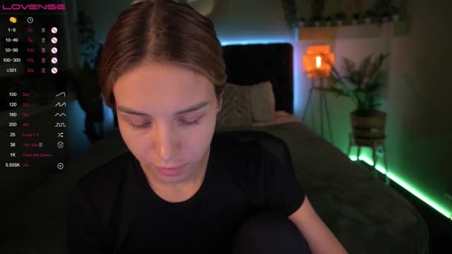Gallery image thumbnail from Tilli's myfreecams stream on, 04/04/2024, 09:29 image 12 of 20