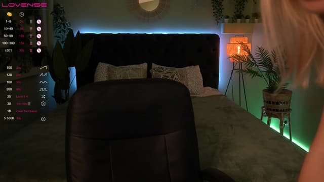 Gallery image thumbnail from Tilli's myfreecams stream on, 04/06/2024, 08:53 image 8 of 20