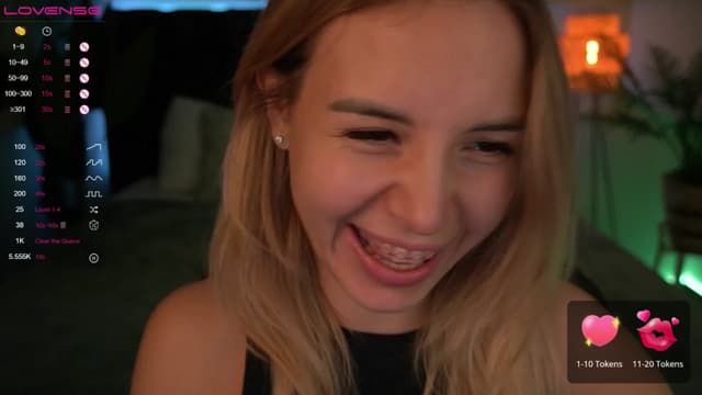 Gallery image thumbnail from Tilli's myfreecams stream on, 04/08/2024, 08:53 image 8 of 20