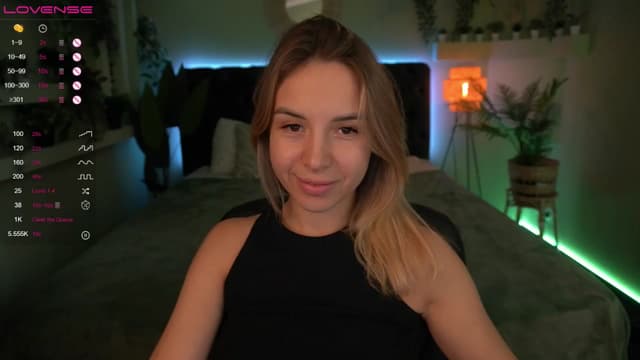 Gallery image thumbnail from Tilli's myfreecams stream on, 04/08/2024, 08:53 image 6 of 20