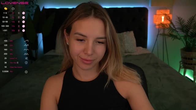 Gallery image thumbnail from Tilli's myfreecams stream on, 04/08/2024, 09:54 image 18 of 20