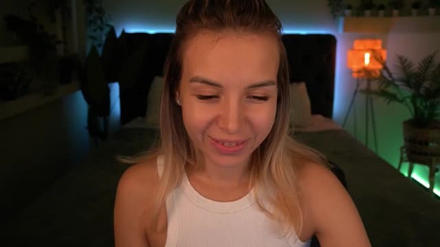 Gallery image thumbnail from Tilli's myfreecams stream on, 04/09/2024, 08:59 image 14 of 20