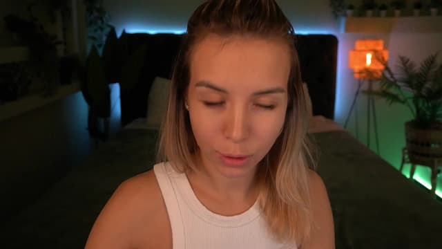 Gallery image thumbnail from Tilli's myfreecams stream on, 04/09/2024, 08:59 image 6 of 20