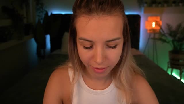 Gallery image thumbnail from Tilli's myfreecams stream on, 04/09/2024, 08:59 image 12 of 20