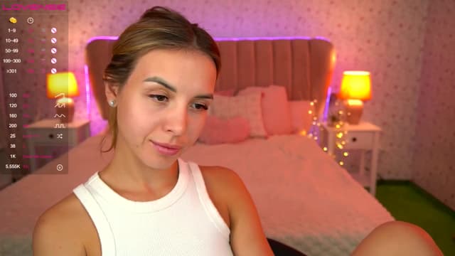 Gallery image thumbnail from Tilli's myfreecams stream on, 04/10/2024, 09:59 image 1 of 20