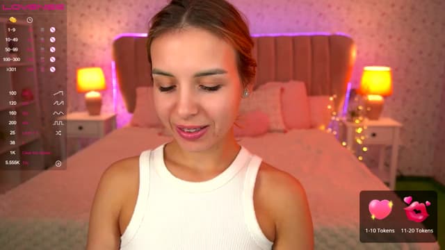 Gallery image thumbnail from Tilli's myfreecams stream on, 04/10/2024, 09:59 image 16 of 20