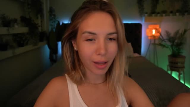 Gallery image thumbnail from Tilli's myfreecams stream on, 04/16/2024, 09:04 image 9 of 20