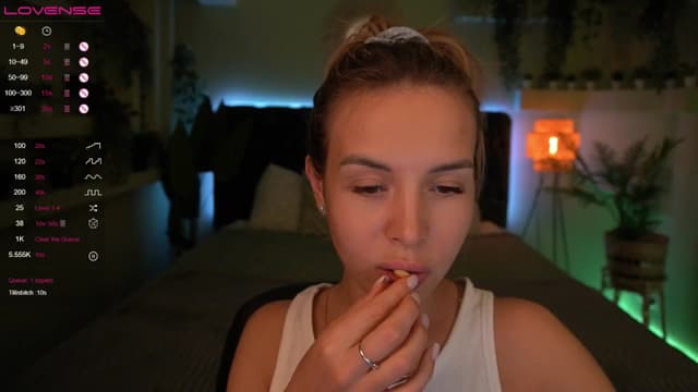 Gallery image thumbnail from Tilli's myfreecams stream on, 04/16/2024, 12:02 image 2 of 20