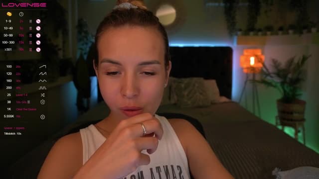 Gallery image thumbnail from Tilli's myfreecams stream on, 04/16/2024, 12:02 image 19 of 20