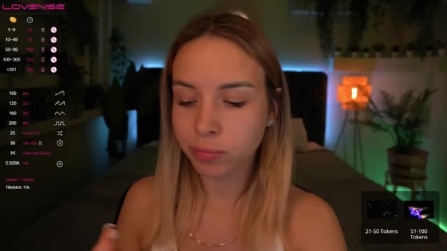 Gallery image thumbnail from Tilli's myfreecams stream on, 04/16/2024, 12:02 image 1 of 20