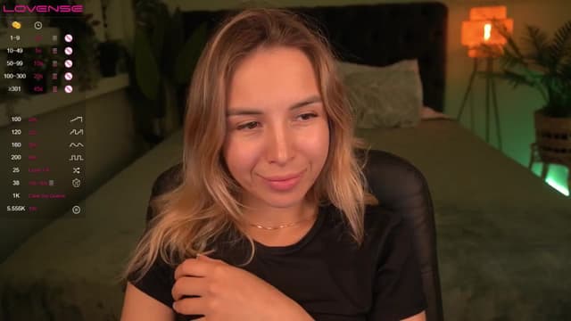 Gallery image thumbnail from Tilli's myfreecams stream on, 04/25/2024, 08:52 image 18 of 20