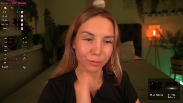 Gallery image thumbnail from Tilli's myfreecams stream on, 04/25/2024, 08:52 image 11 of 20