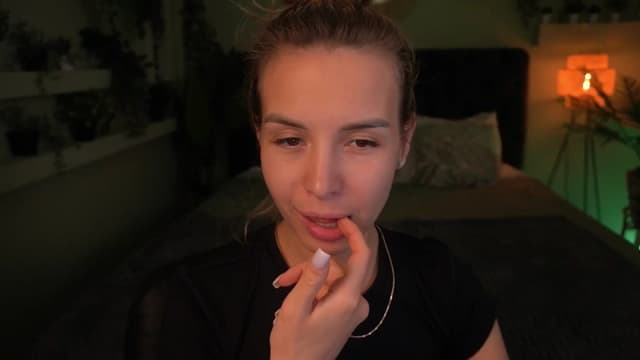 Gallery image thumbnail from Tilli's myfreecams stream on, 04/26/2024, 11:29 image 15 of 20