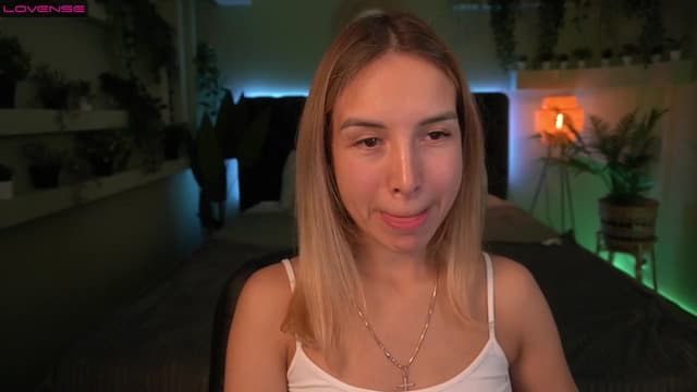 Gallery image thumbnail from Tilli's myfreecams stream on, 04/29/2024, 08:33 image 8 of 20