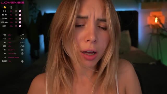 Gallery image thumbnail from Tilli's myfreecams stream on, 04/29/2024, 09:34 image 15 of 20