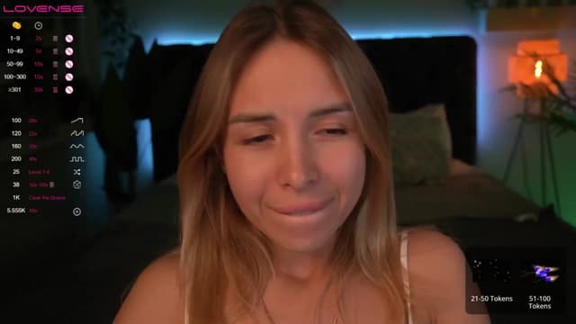 Gallery image thumbnail from Tilli's myfreecams stream on, 04/29/2024, 09:34 image 14 of 20