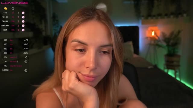 Gallery image thumbnail from Tilli's myfreecams stream on, 04/29/2024, 09:34 image 1 of 20