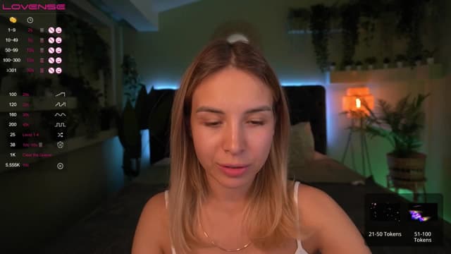 Gallery image thumbnail from Tilli's myfreecams stream on, 04/29/2024, 10:19 image 9 of 20