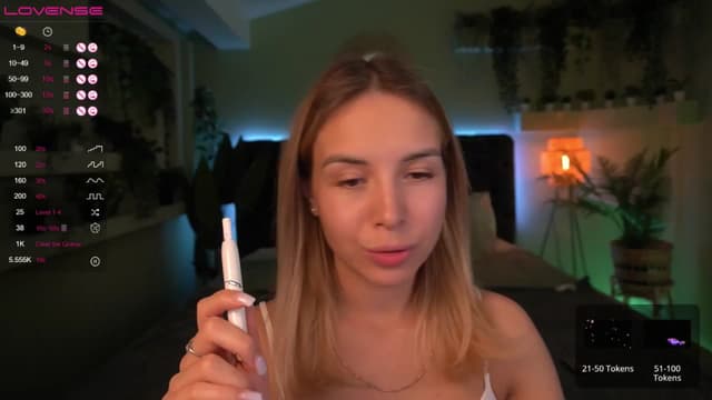 Gallery image thumbnail from Tilli's myfreecams stream on, 04/29/2024, 10:19 image 7 of 20